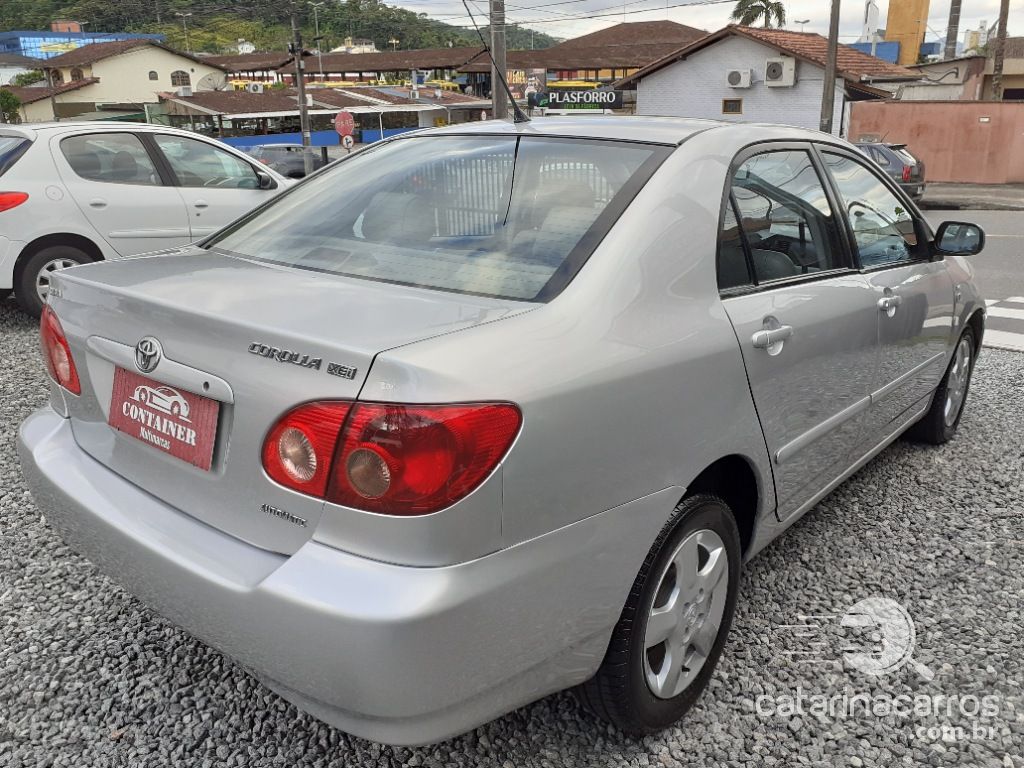 Toyota Corolla até 30 mil reais